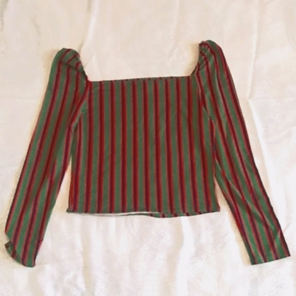Daisy May crop top long sleeve